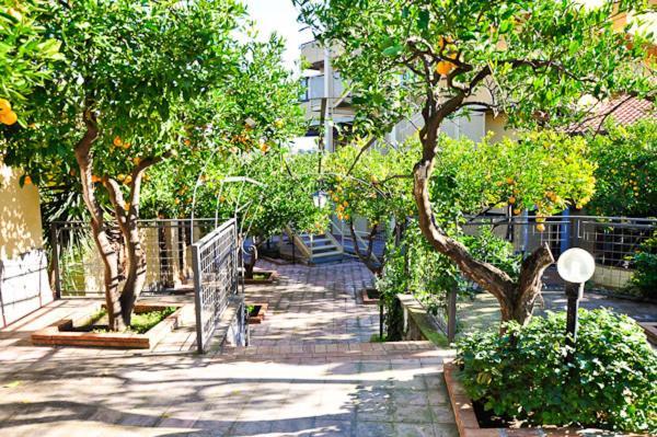Tk Hotel - Ex Ares Сан-Джованни-ла- Пунт Экстерьер фото