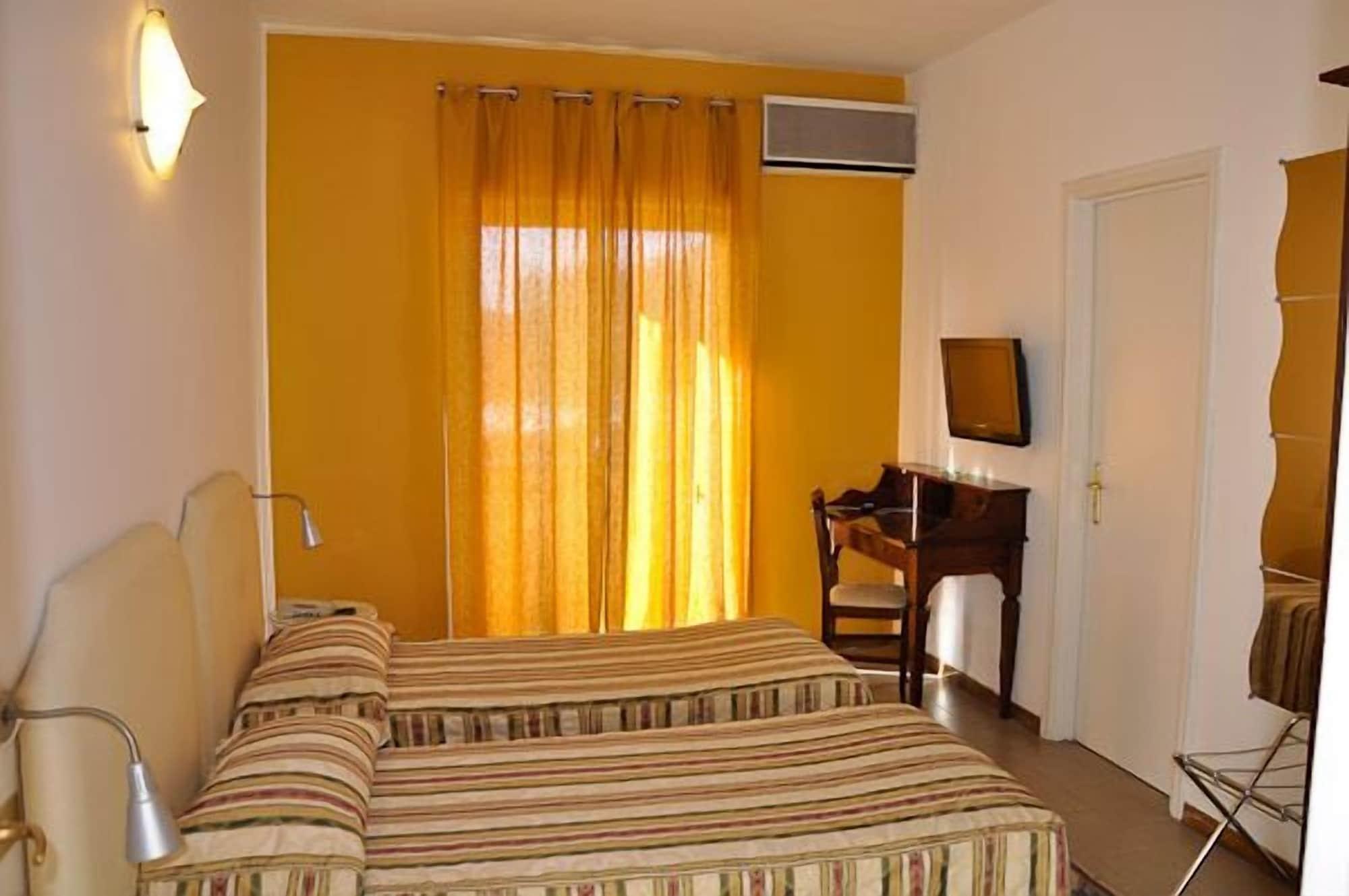 Tk Hotel - Ex Ares Сан-Джованни-ла- Пунт Экстерьер фото