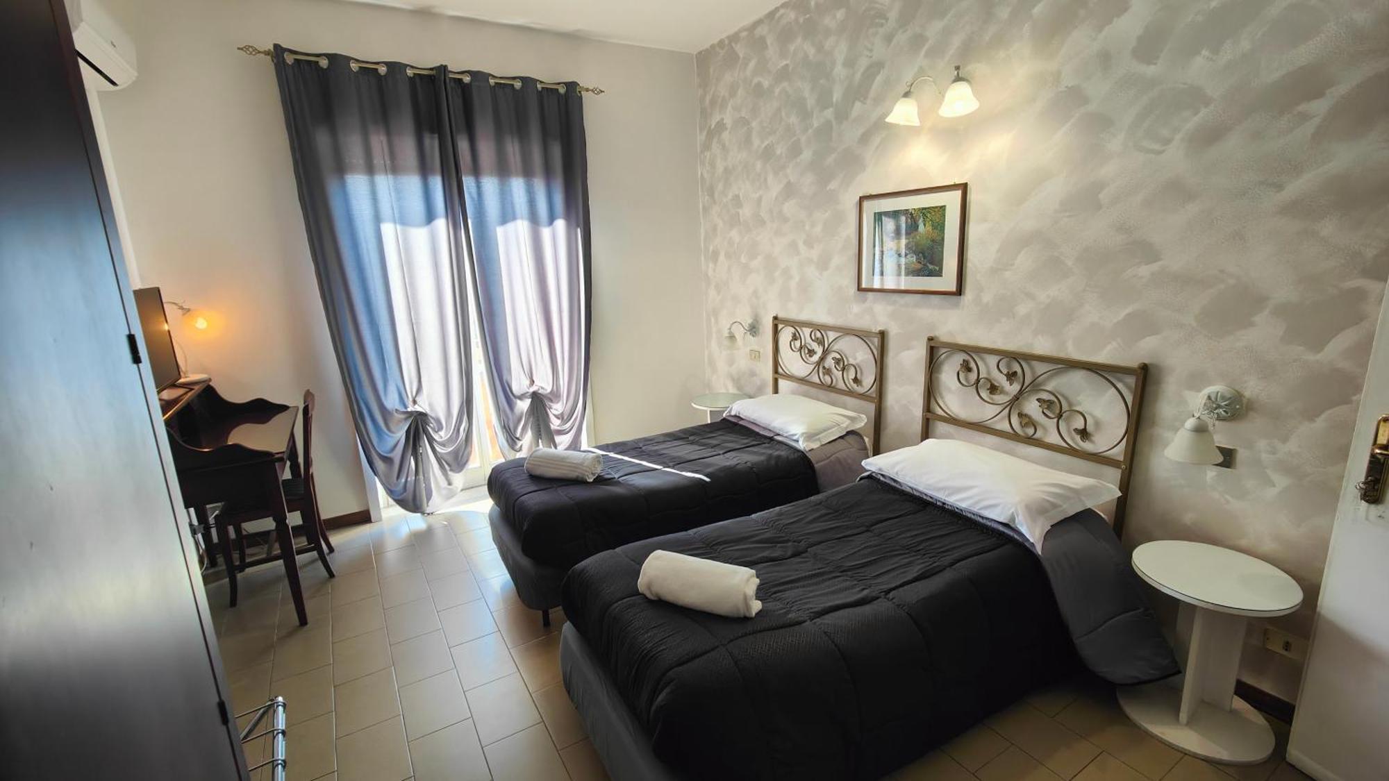 Tk Hotel - Ex Ares Сан-Джованни-ла- Пунт Экстерьер фото